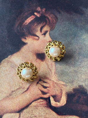 Vintage costume pearl earrings