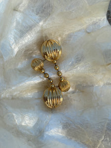 Gold 80s earrings