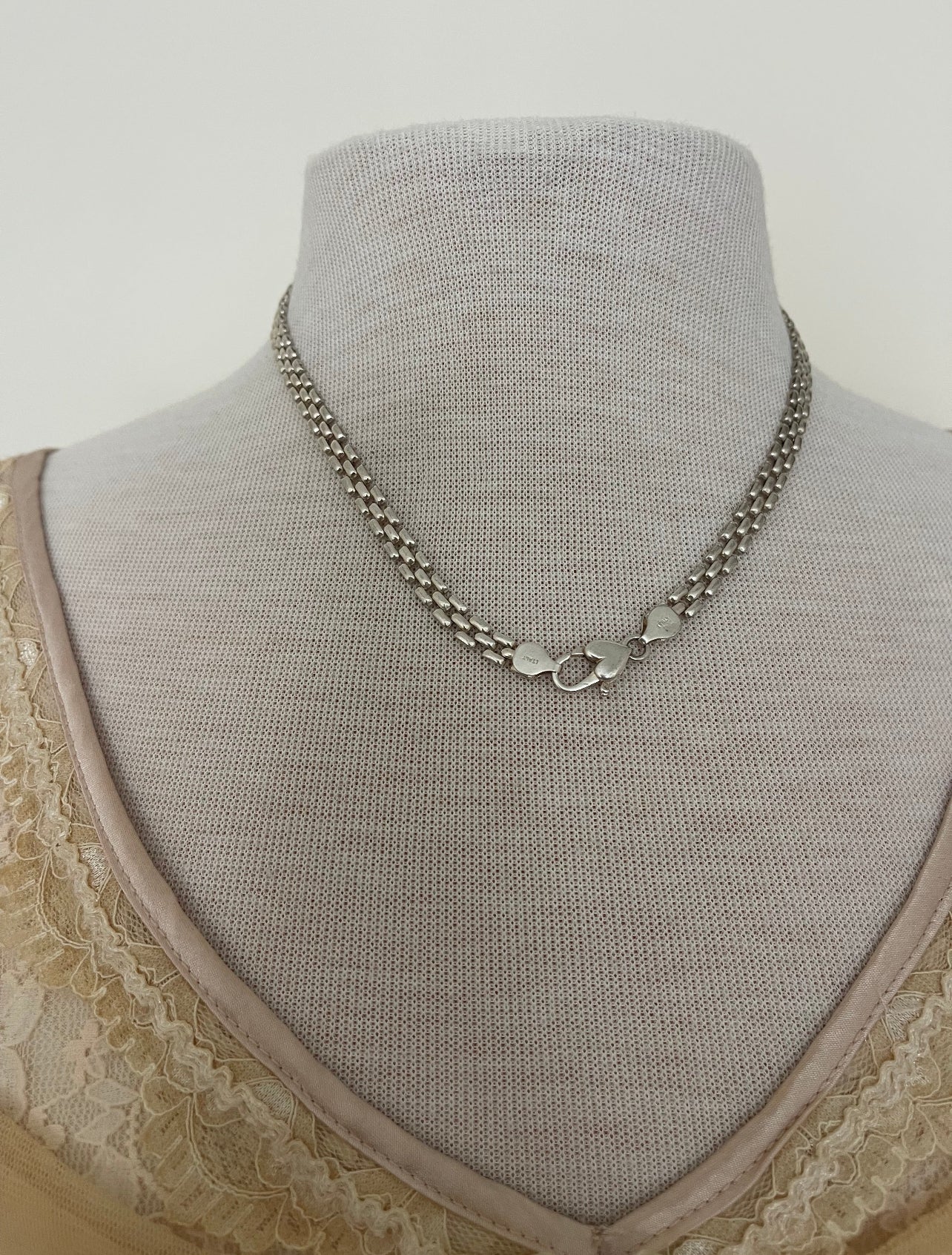 Sterling heart clasp necklace