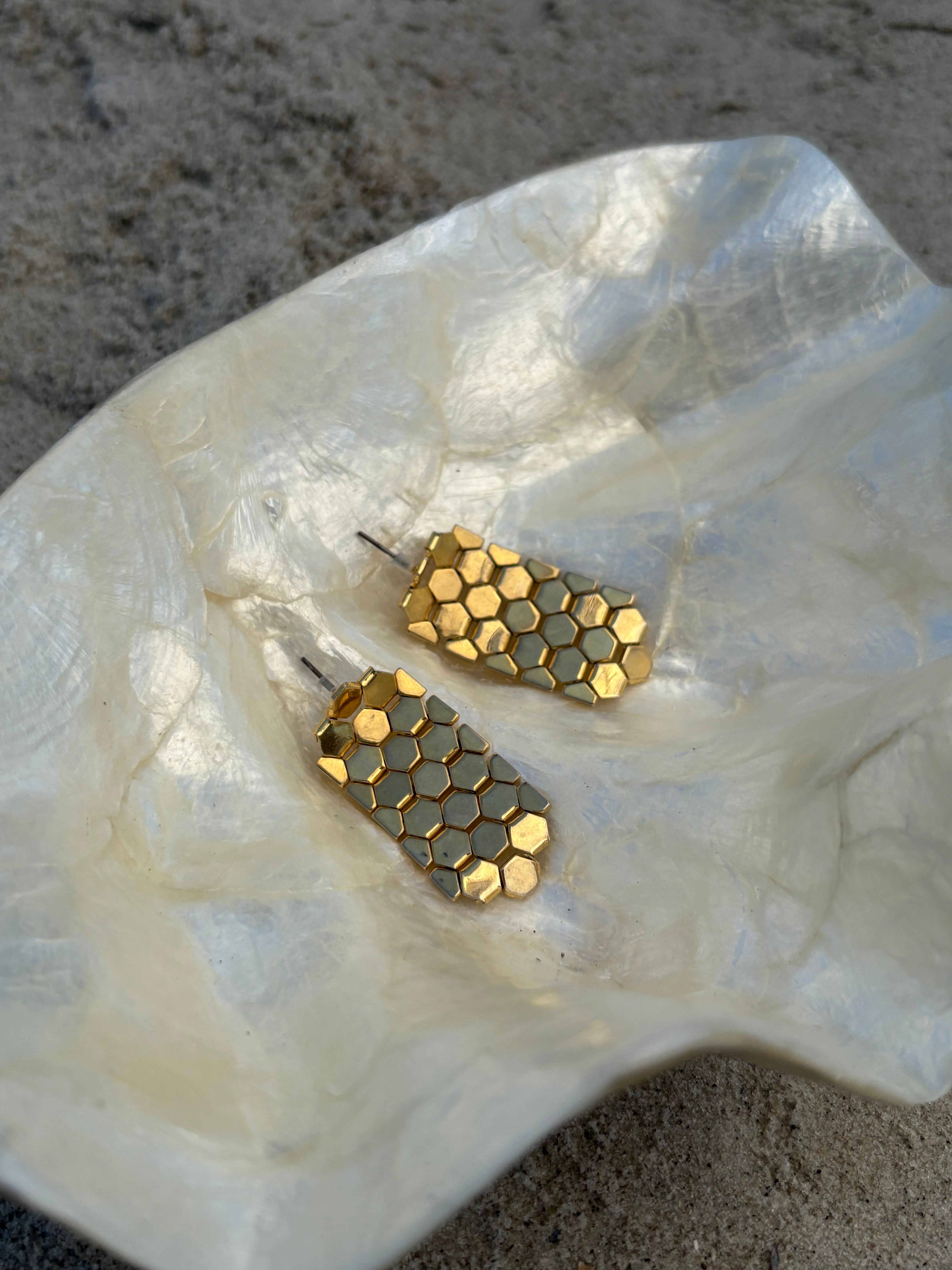 Gold 80s earrings