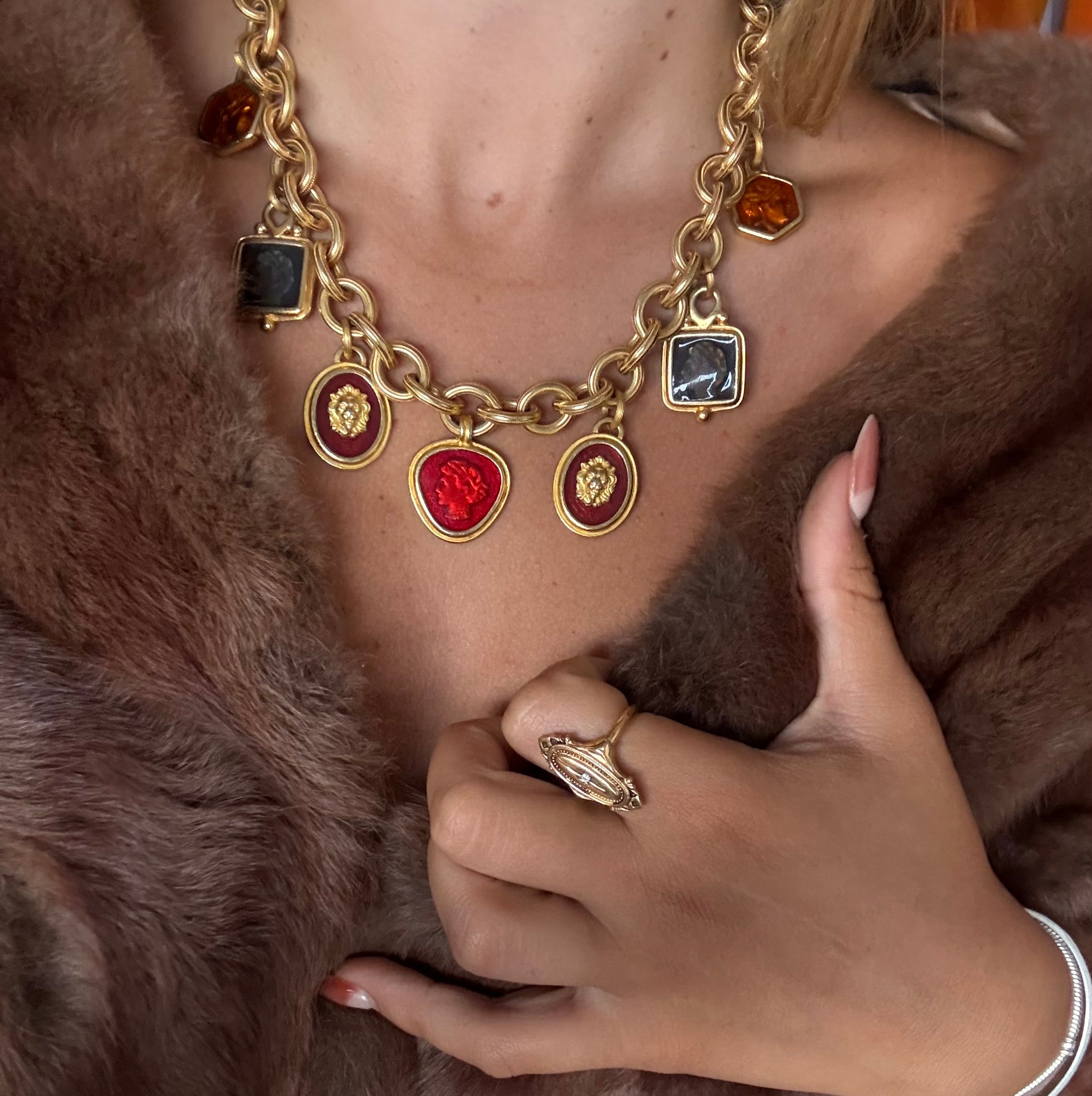 Robert rose necklace