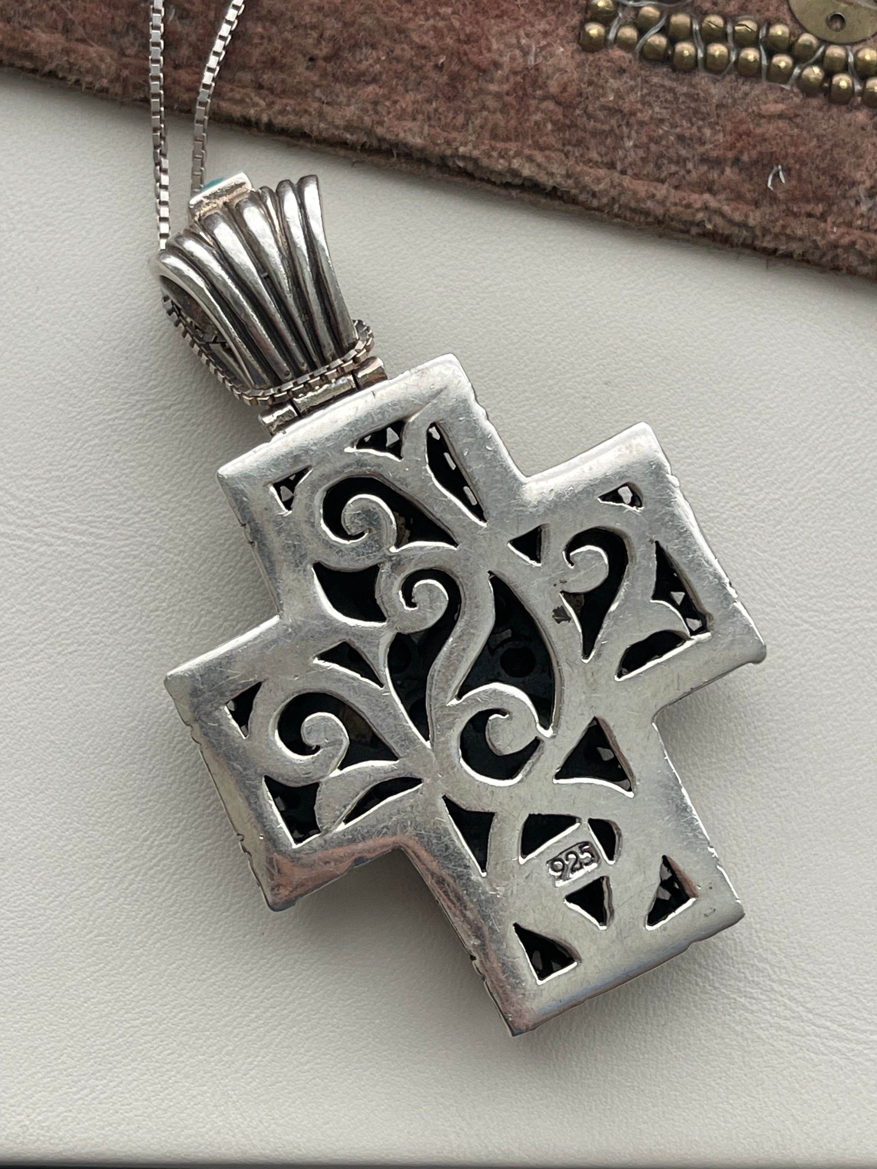 925 Cross pendant