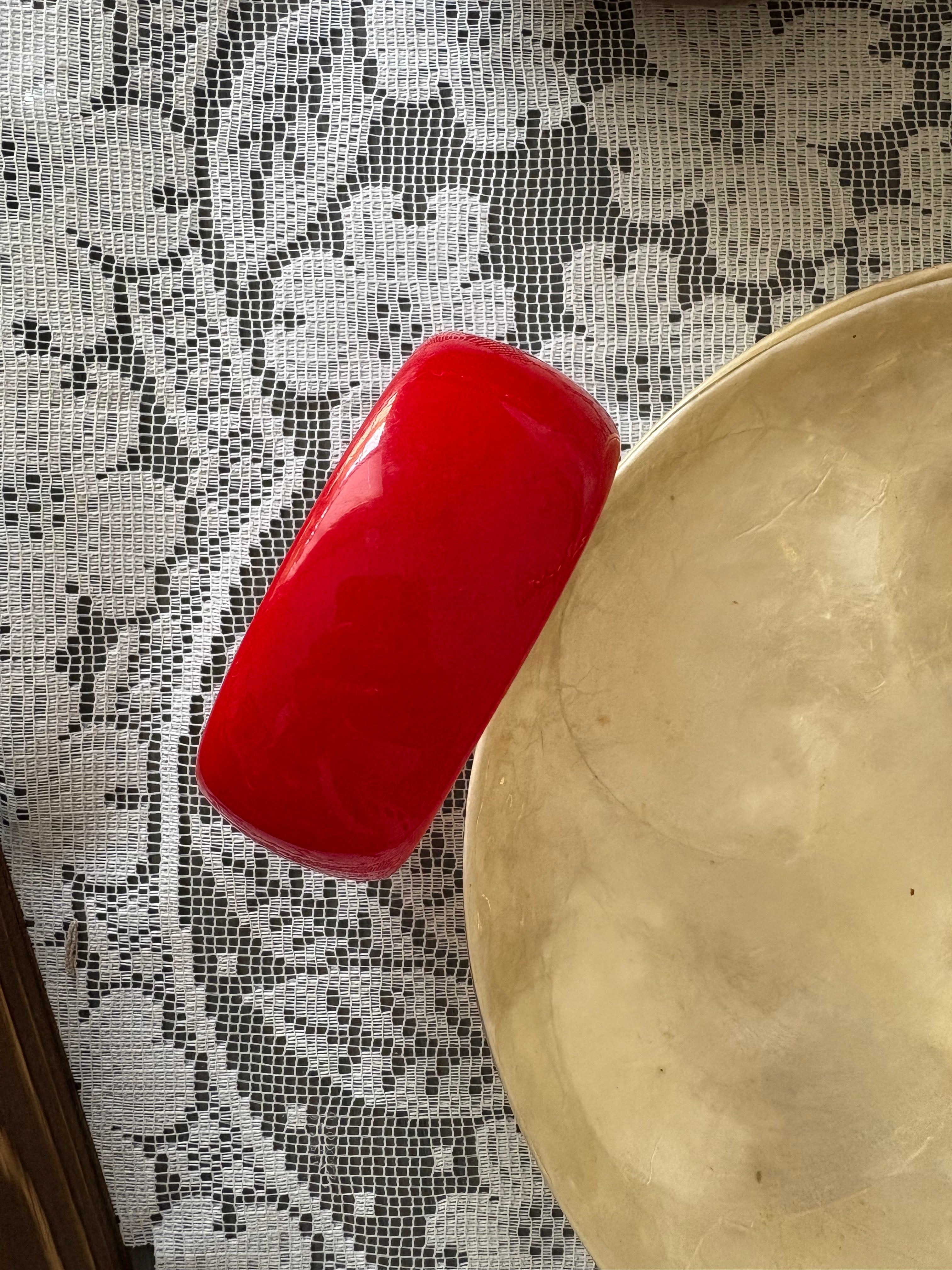 Acrylic mod 80s red bangle
