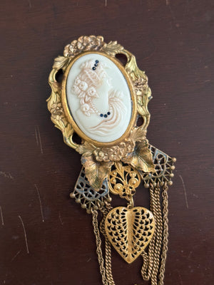 Victorian cameo brooch