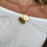 Floral pendant