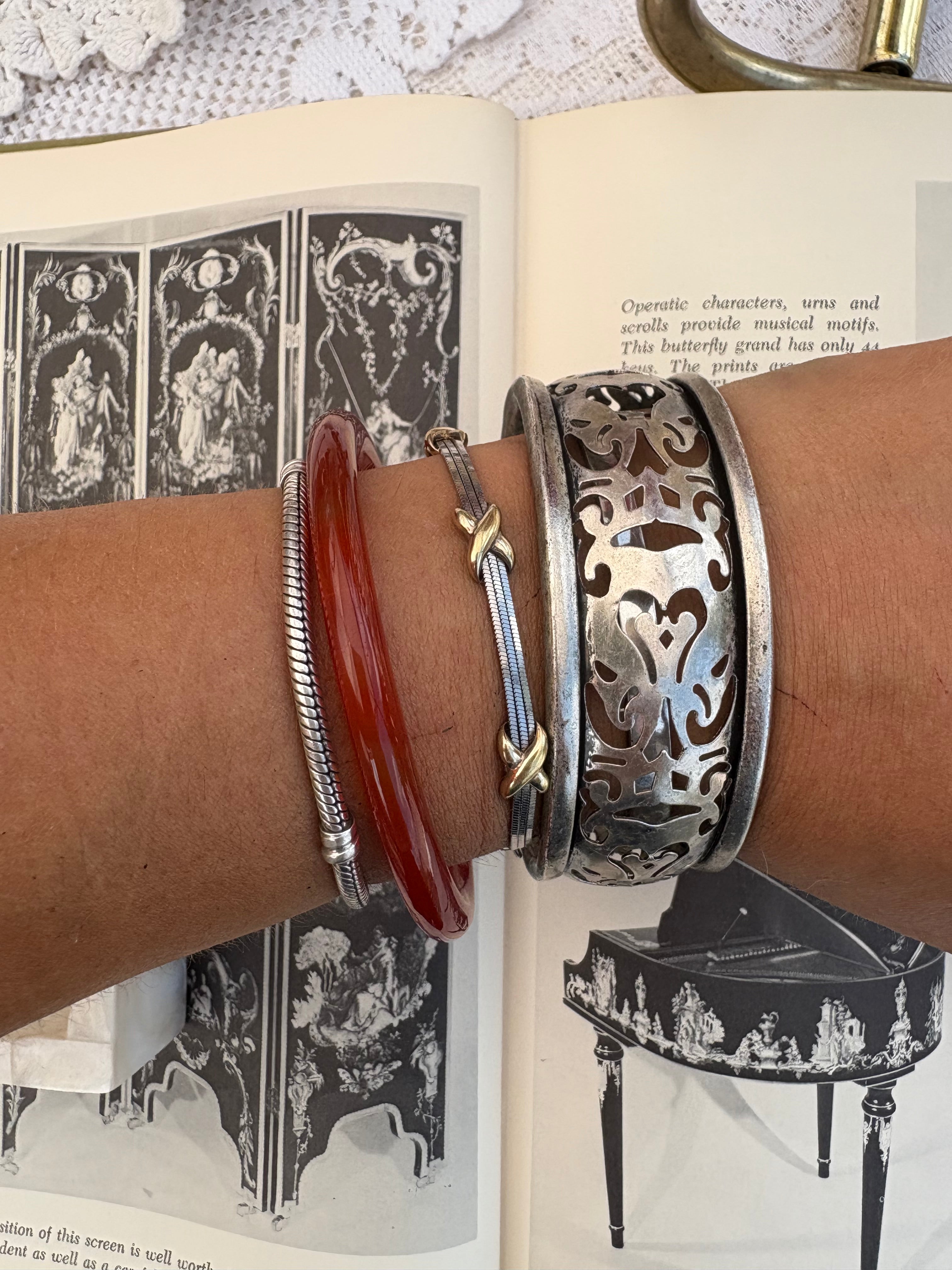 Two toned bracelet