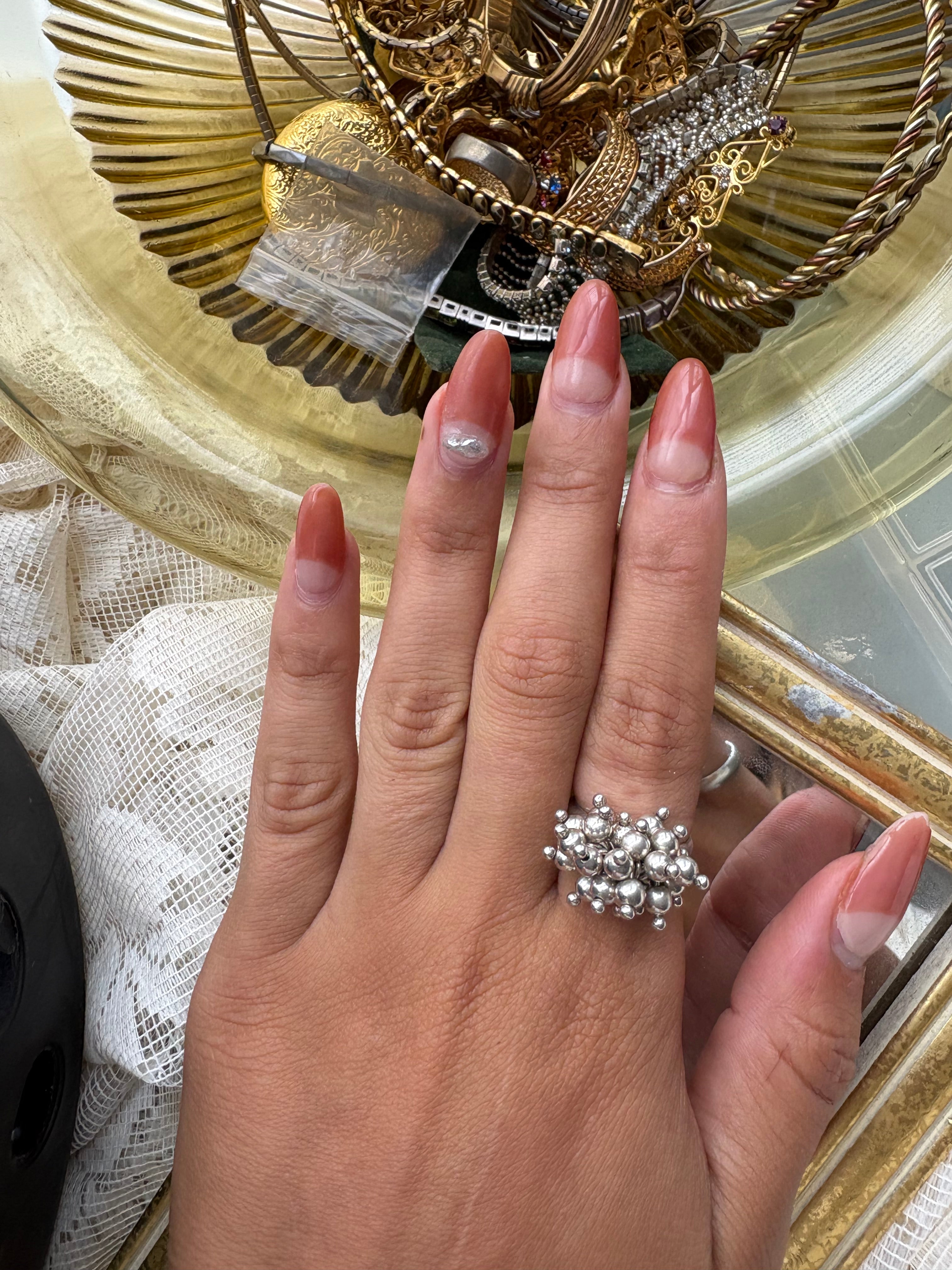 Cluster drop ball ring
