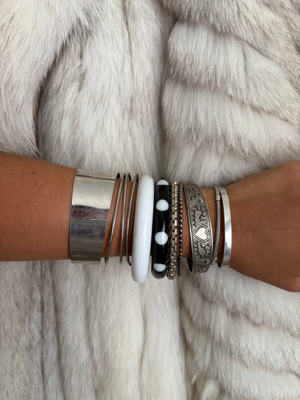 Polka dot lucite bangle