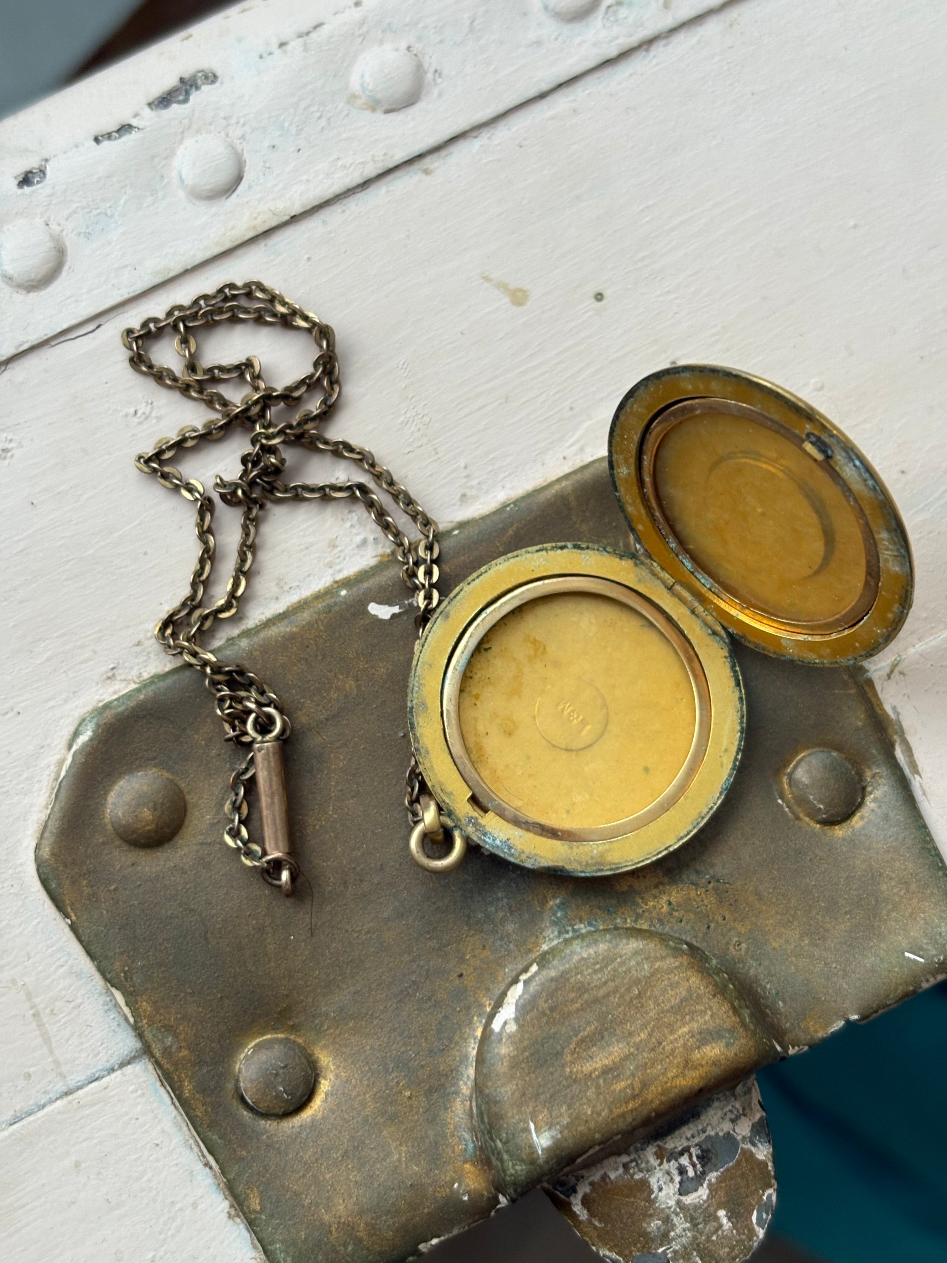 Victorian gold filled locket