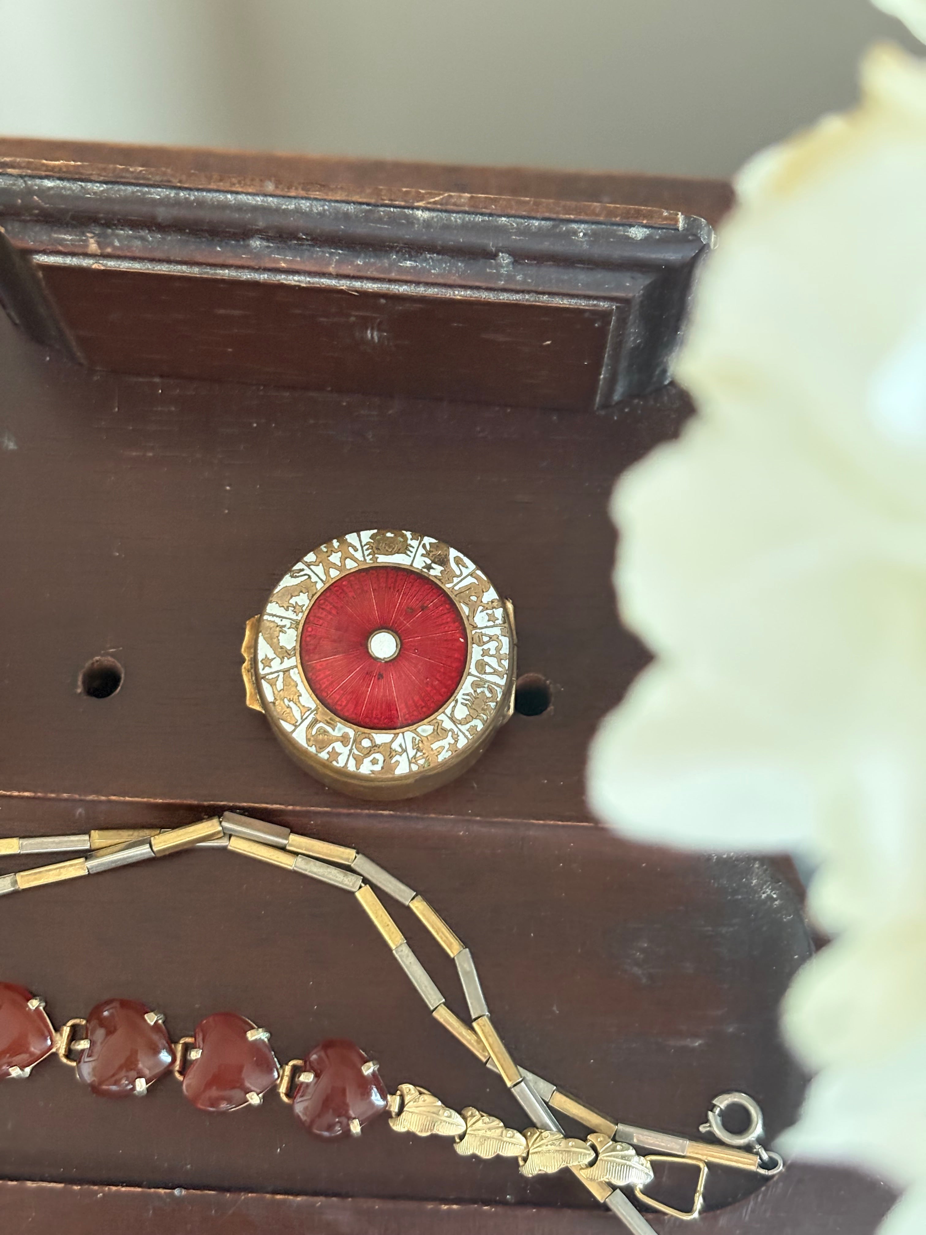 Vintage trinket box