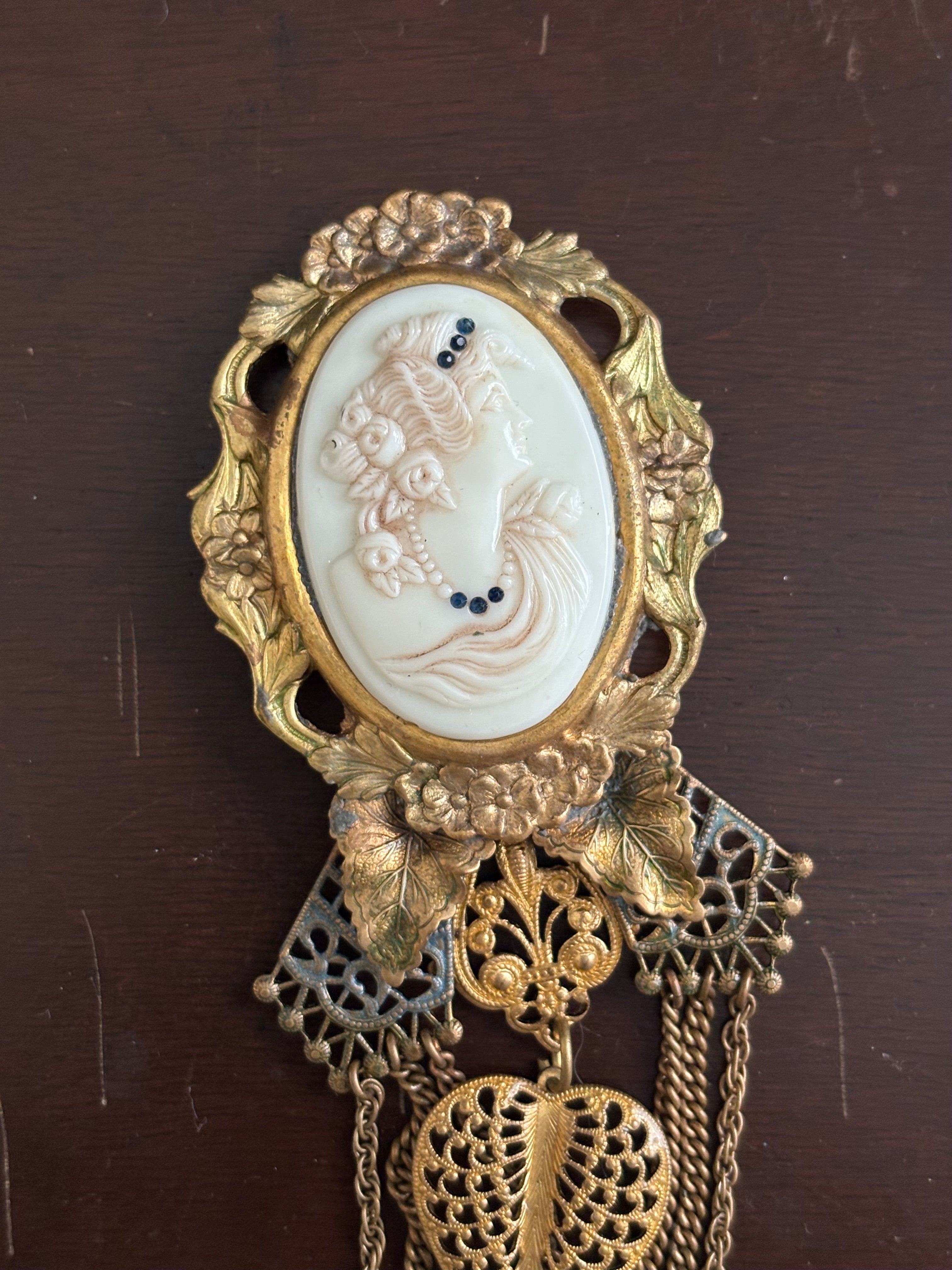 Victorian cameo brooch