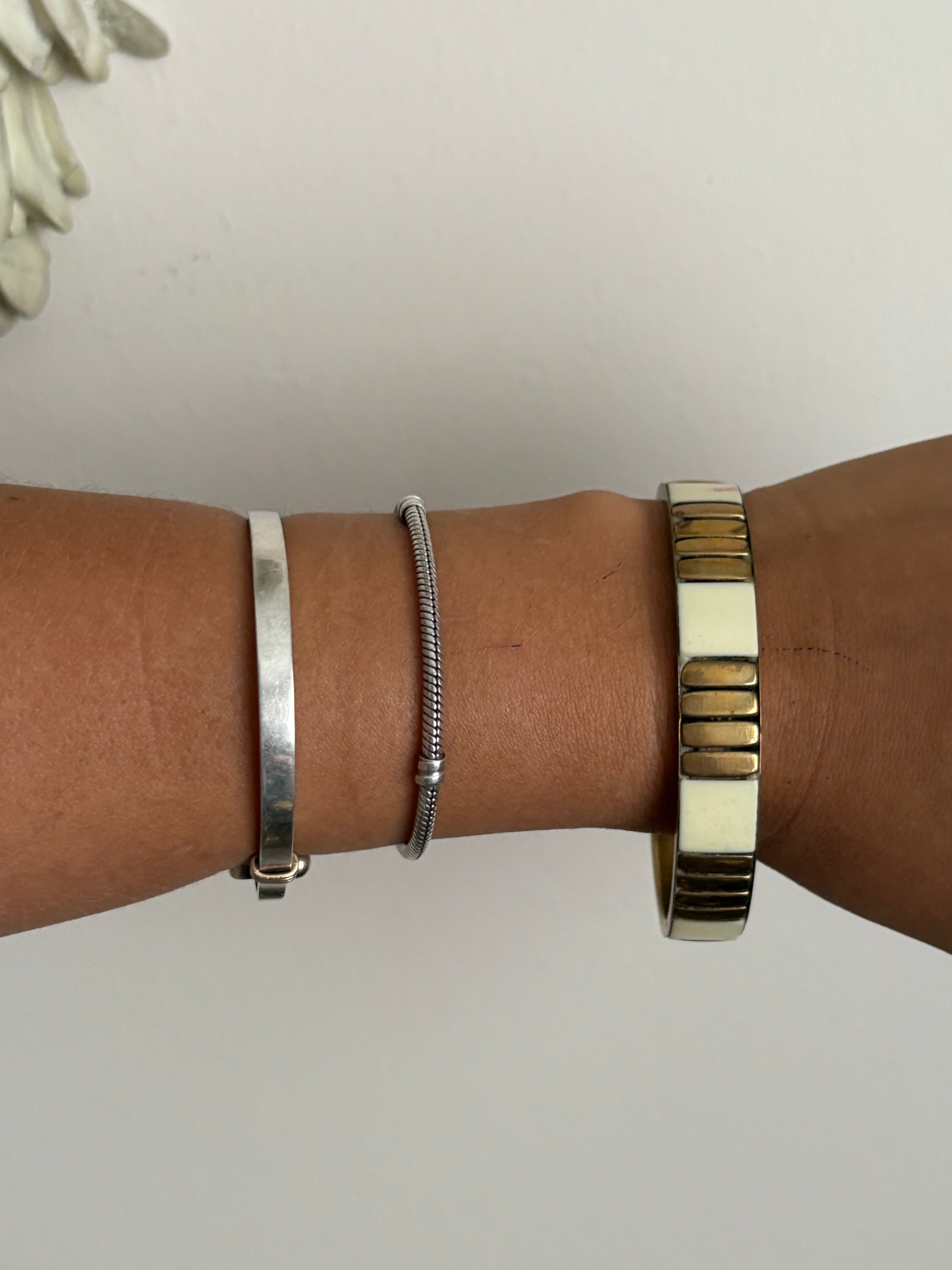 Gold bangle