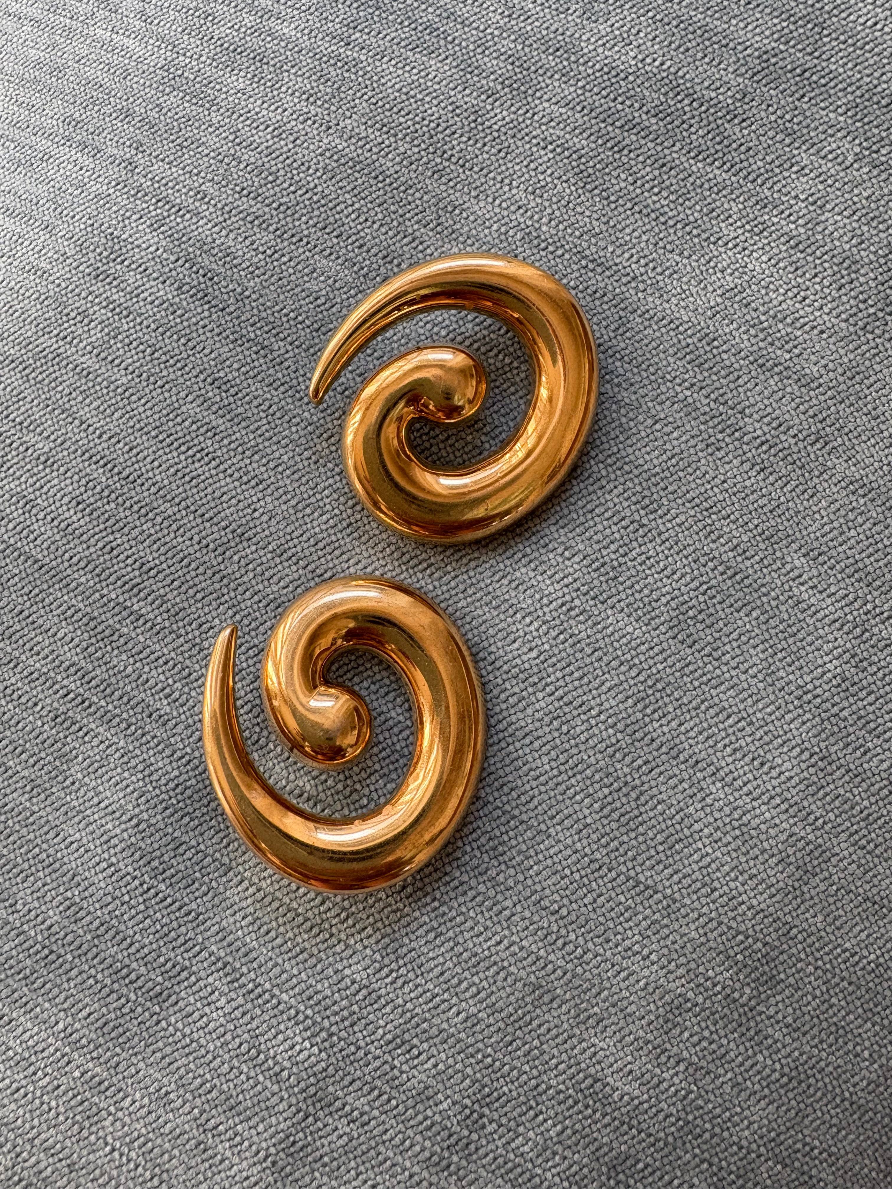 Spiral earrings