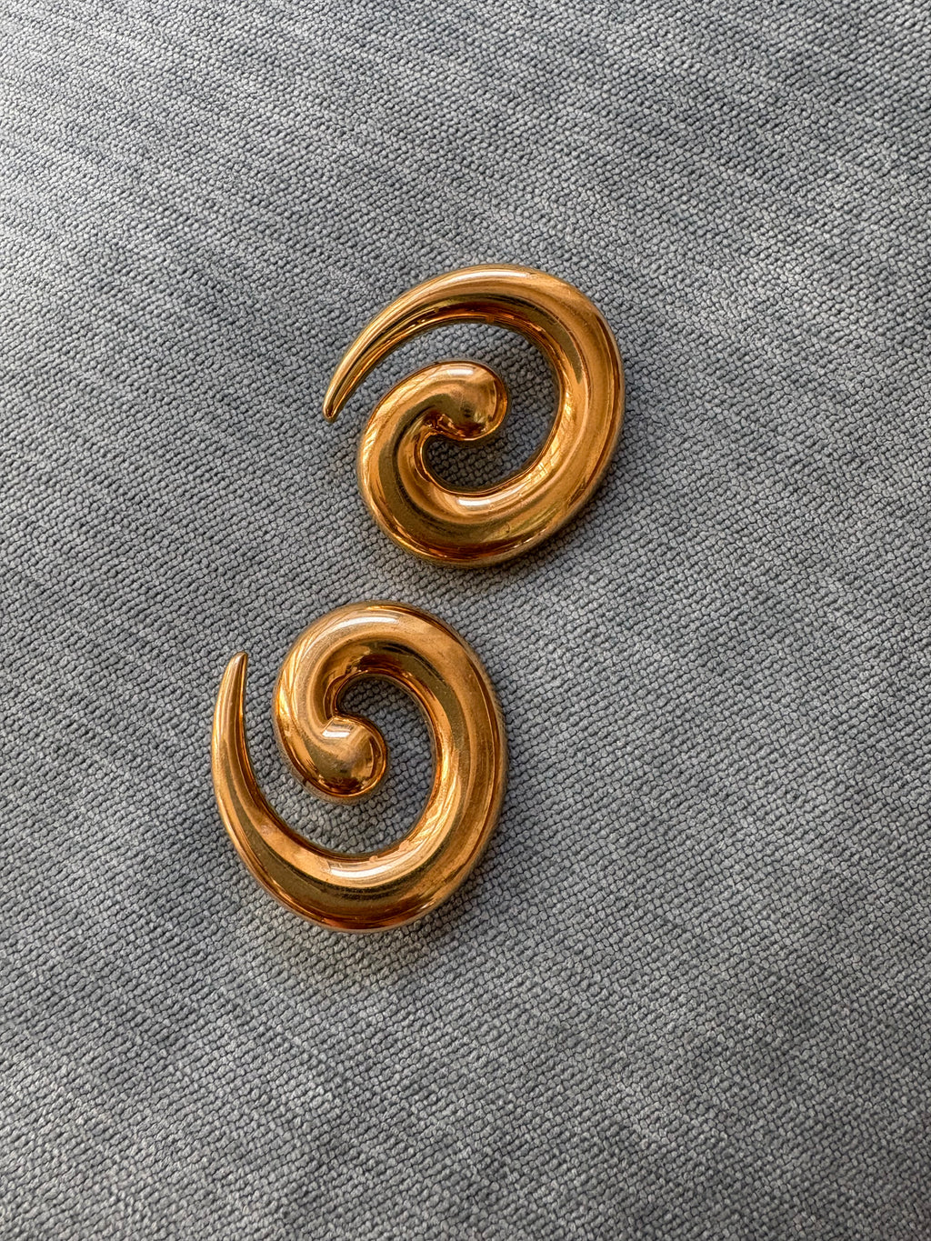 Spiral earrings