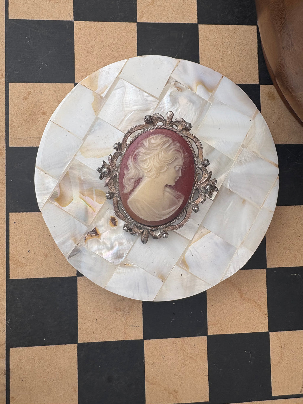 Vintage cameo pin