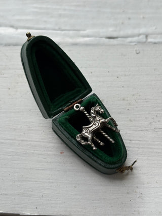 925 Charm