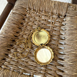 Compact mirror necklace