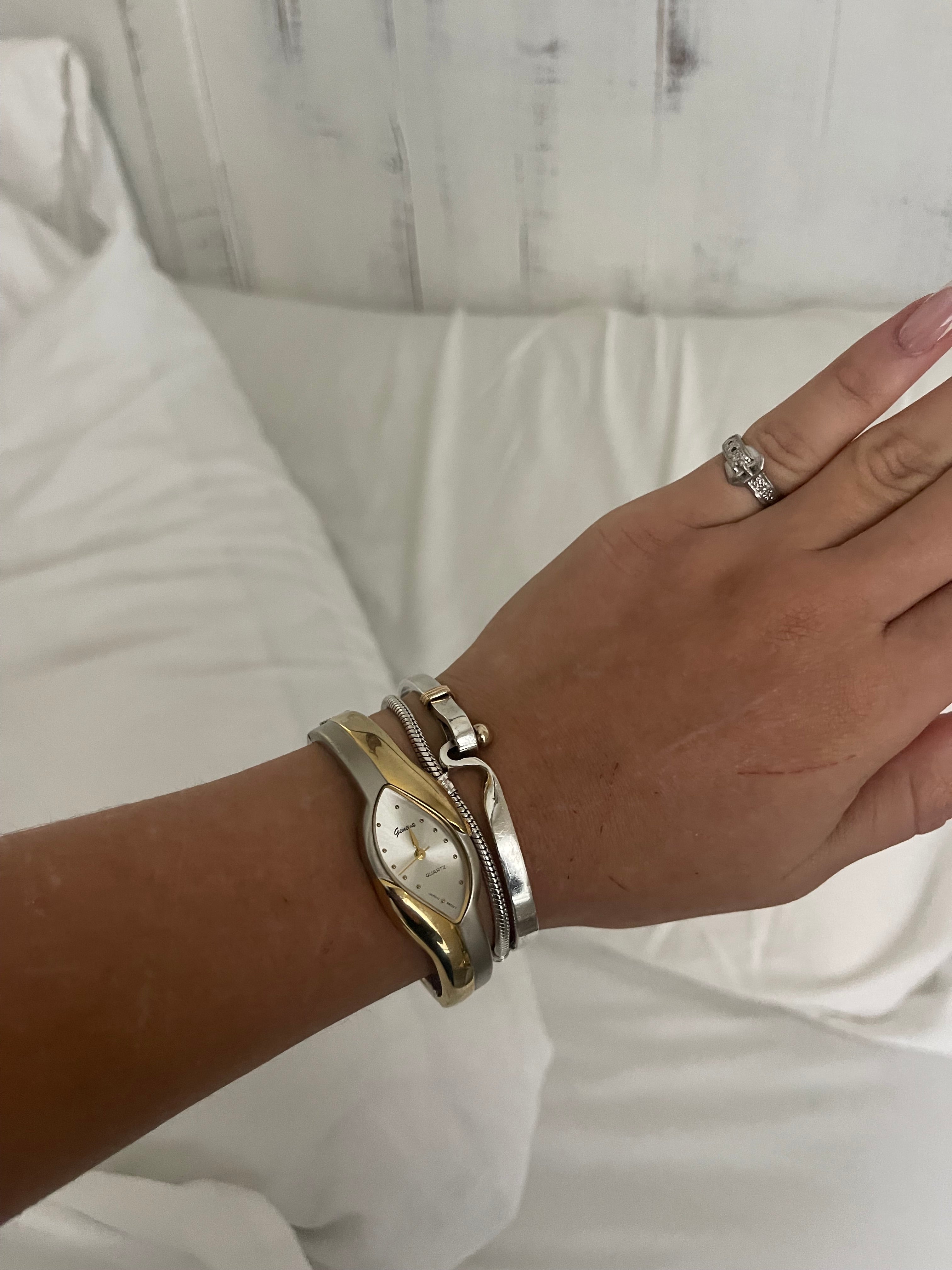 Two toned cuff