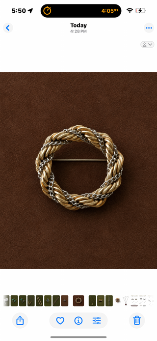Twisted brooch