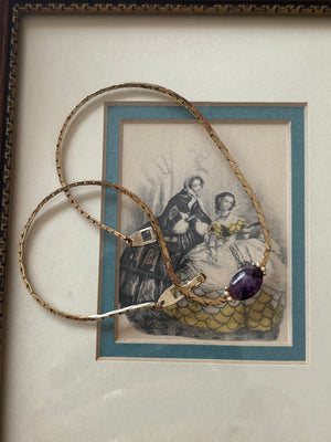 Gold tone necklace