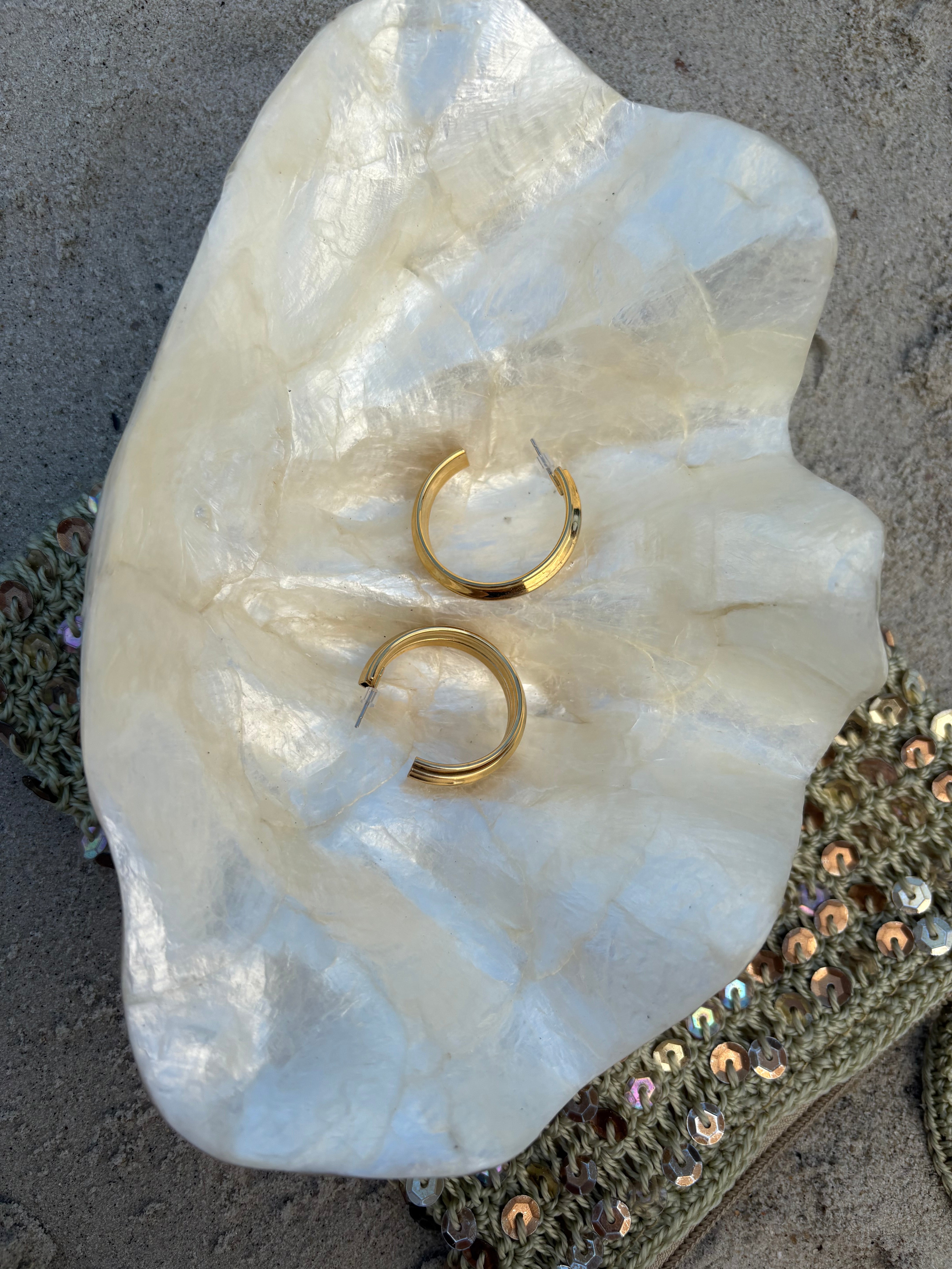 Gold 80s earrings