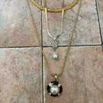 Roman pearl necklace