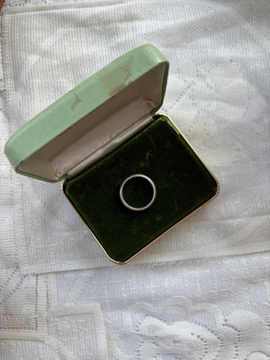 Stackable band