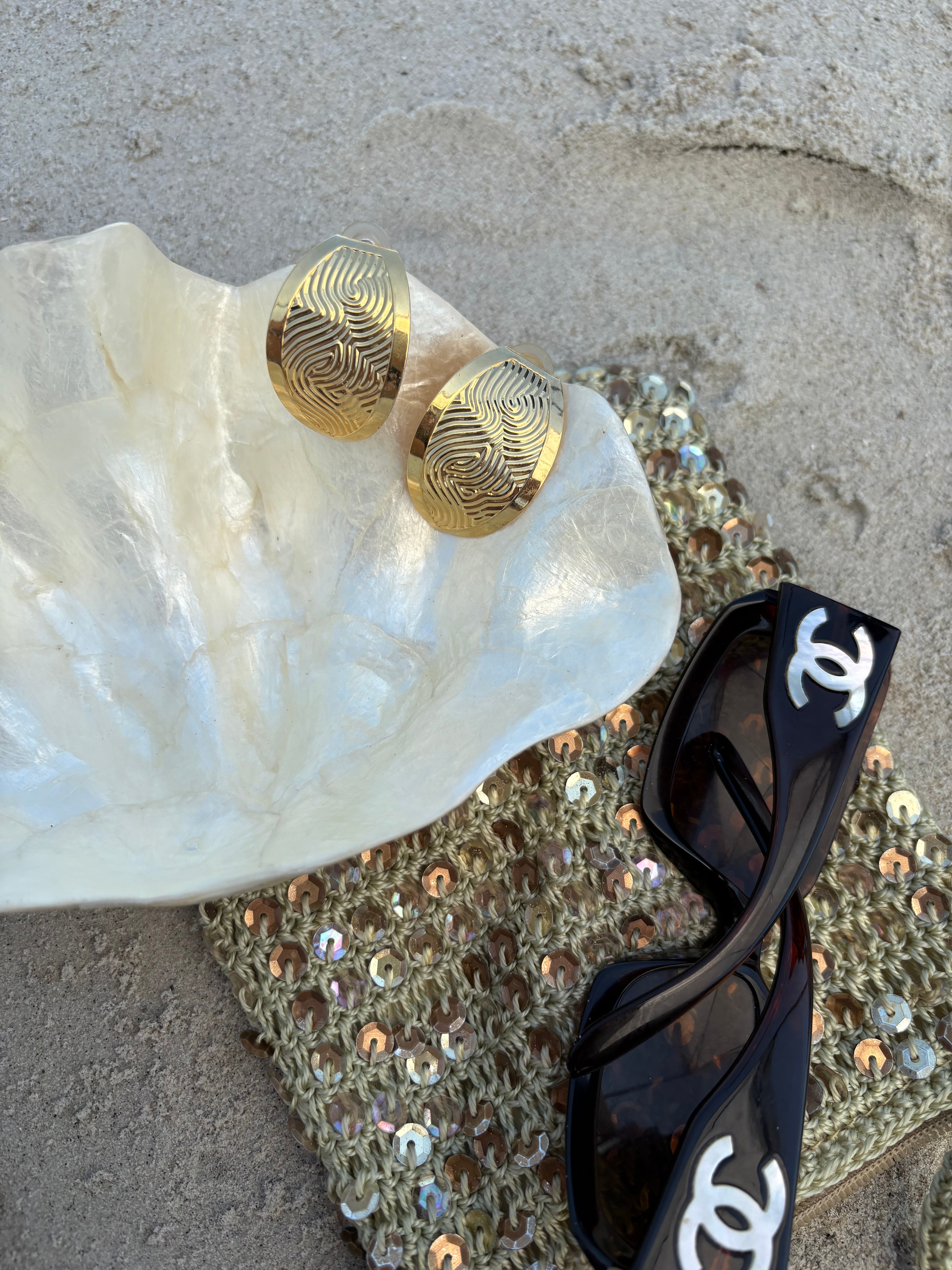 Gold 80s earrings