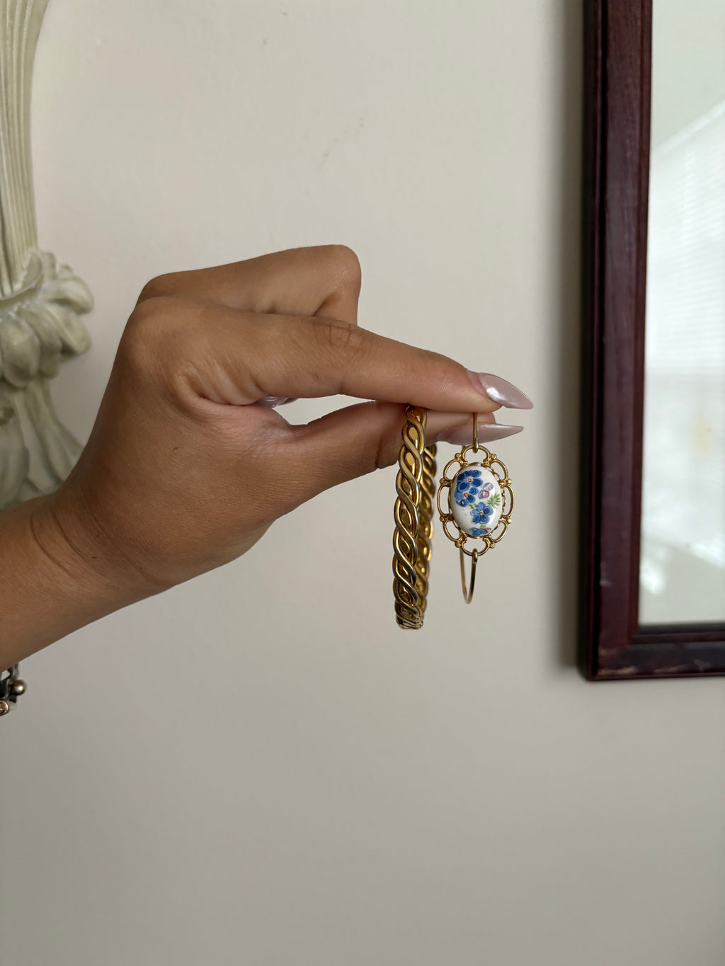 Bangle and bracelet set