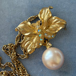 Pearl pendant