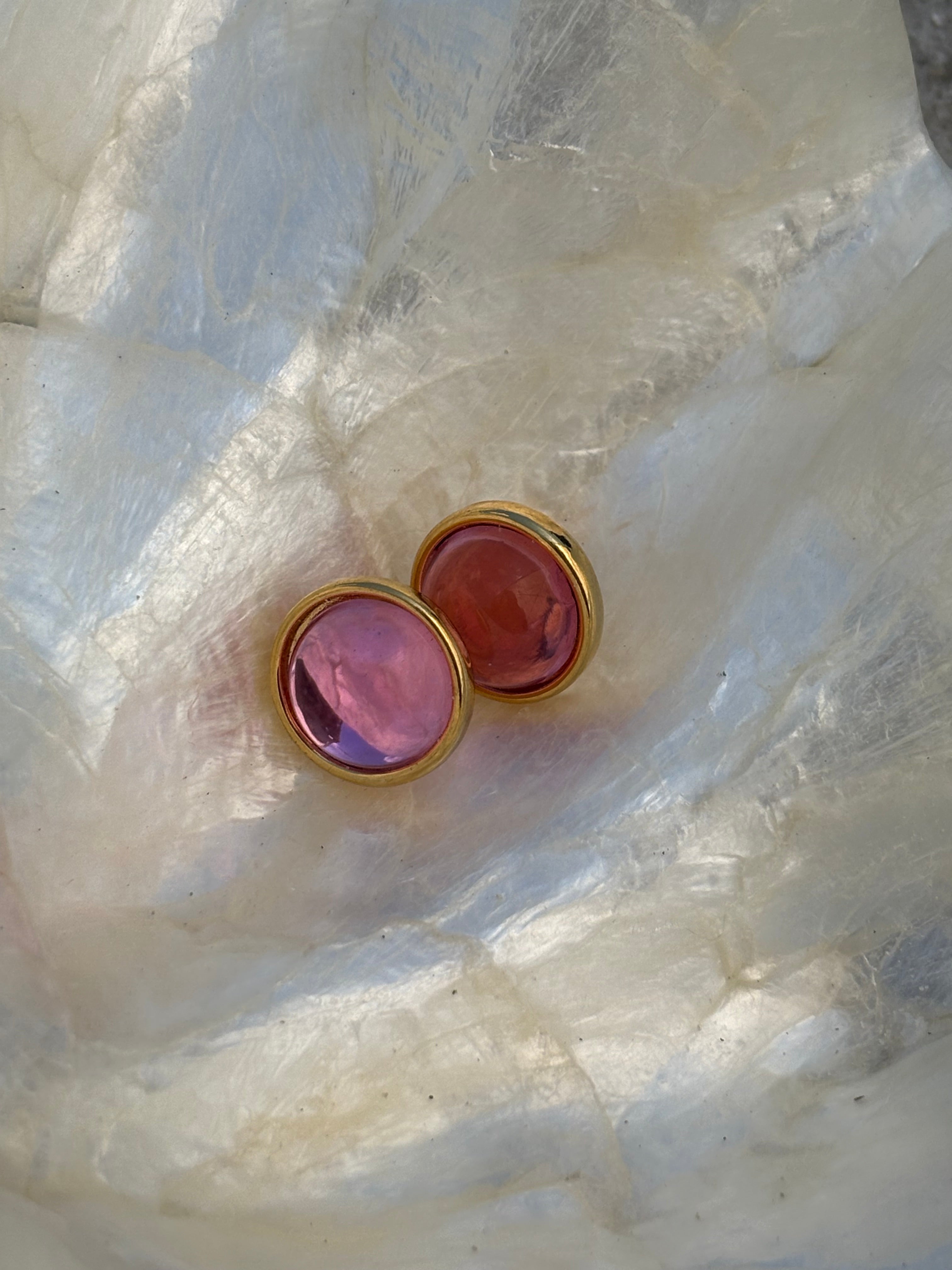 Gold 80s earrings